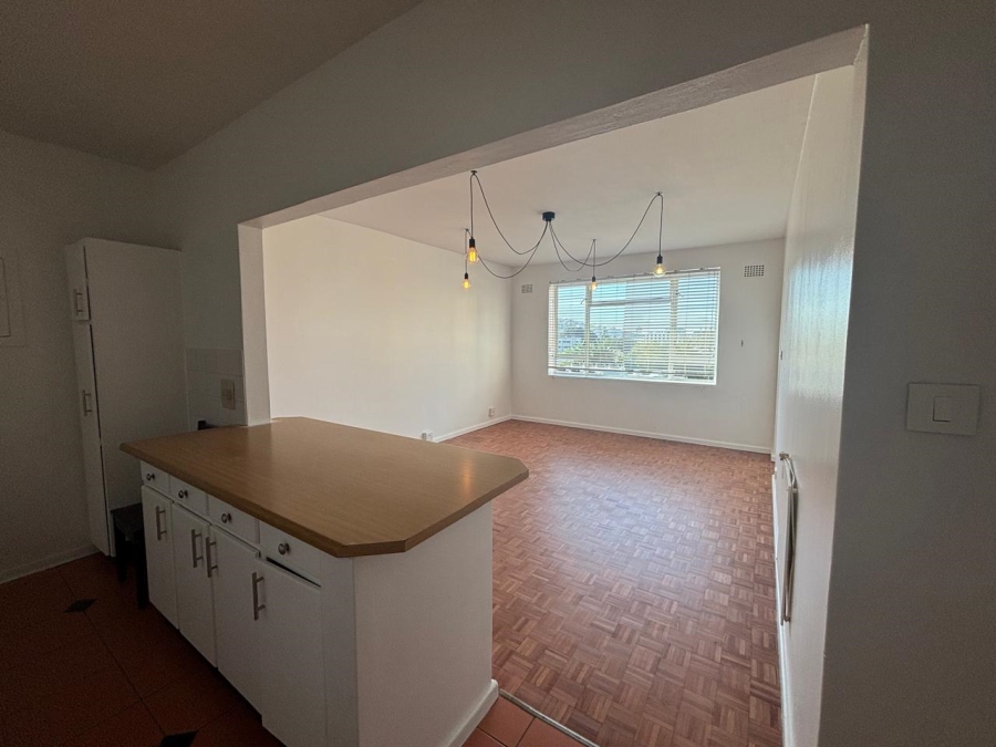 1 Bedroom Property for Sale in Gardens Western Cape